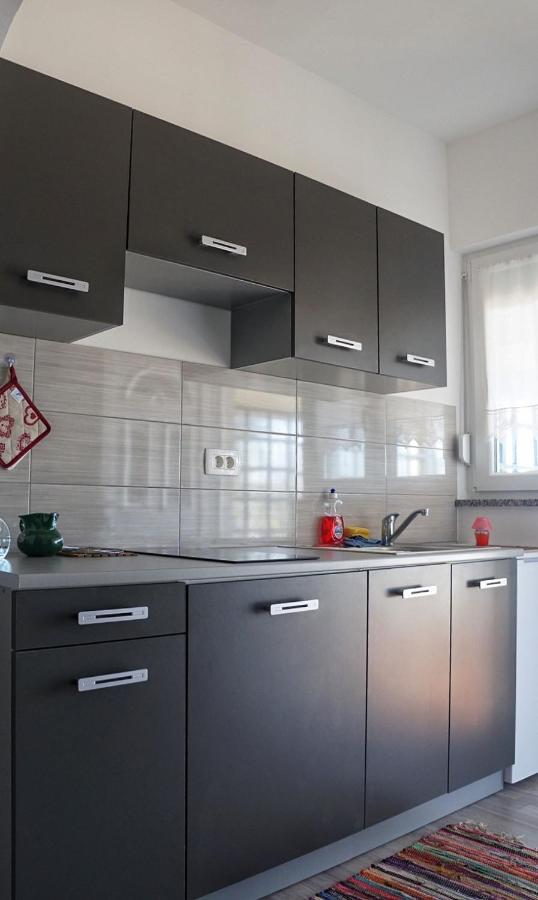 Apartmani Vesna Zambratija  Buitenkant foto
