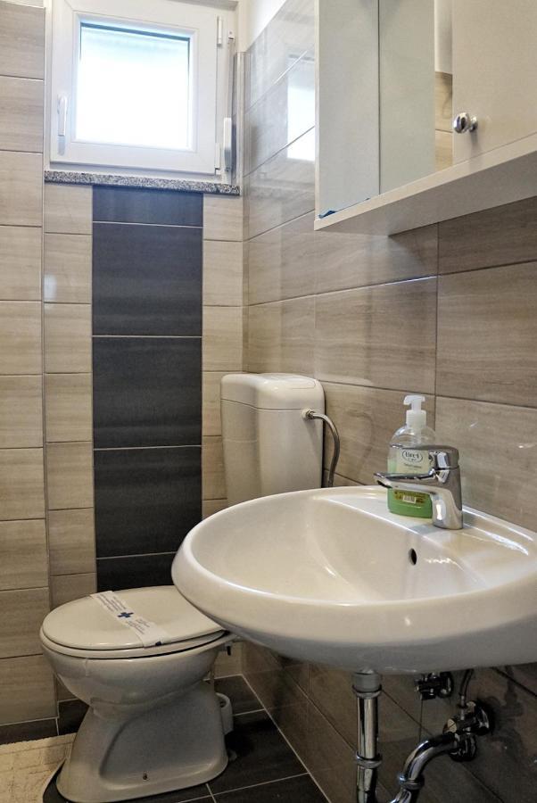 Apartmani Vesna Zambratija  Buitenkant foto