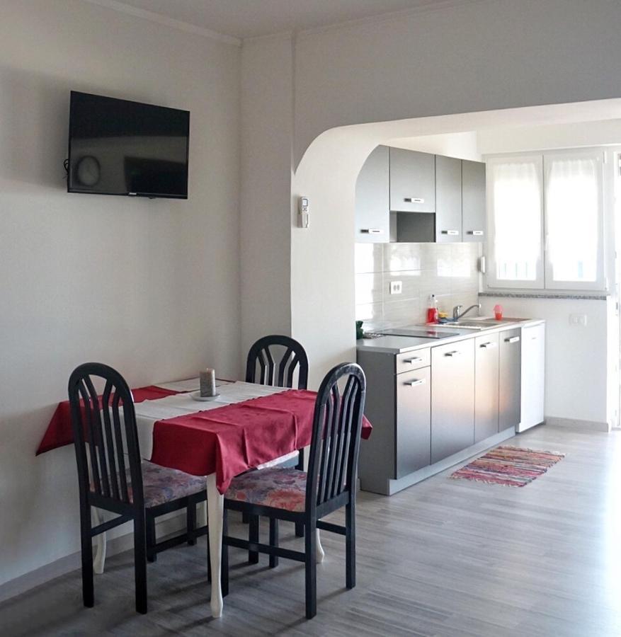 Apartmani Vesna Zambratija  Buitenkant foto
