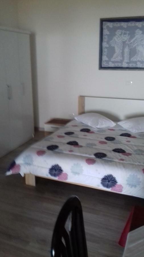 Apartmani Vesna Zambratija  Buitenkant foto